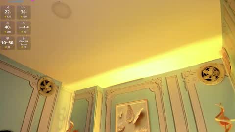         online show from November 18, 2:14 am