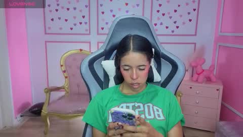 Stephania online show from February 9, 12:20 pm