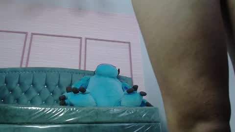 Snapshot of stephania_t chatting on February 22, 1:22 am Stephania online show from February 22, 1:22 am