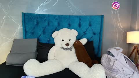 Stefanny online show from April 2, 12:40 am