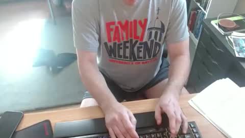 stephenhal9 online show from February 28, 6:12 pm