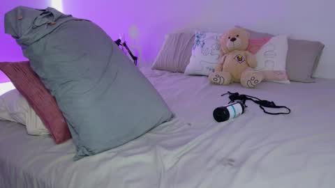 stephie_martinez online show from February 14, 3:37 pm