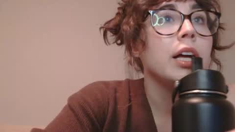 Stevie Steele online show from October 28, 3:51 am