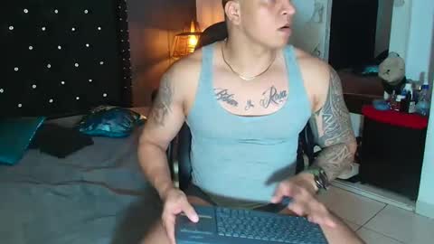 stily online show from October 17, 3:32 am