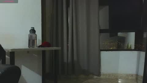 Stiven Montiel online show from October 26, 11:15 pm