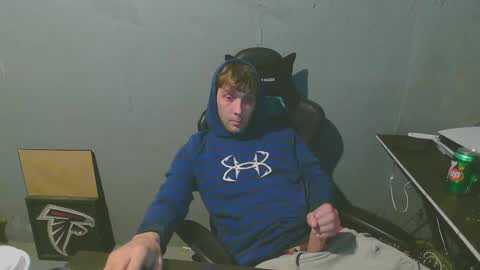 stonedpanda77 online show from December 12, 4:26 am