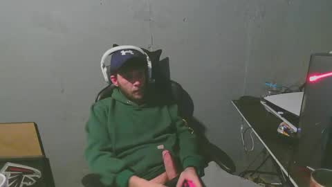 stonedpanda77 online show from January 10, 5:37 am