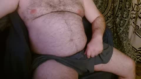 Stonerbear42 online show from February 19, 4:12 am