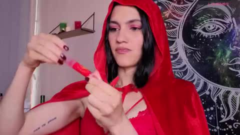 Liz online show from October 14, 9:51 pm