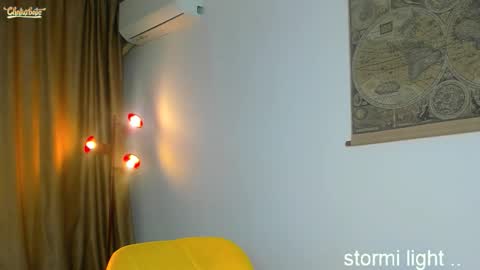 Stormi online show from November 20, 8:39 pm