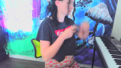 Stormythunder online show from October 1, 4:28 pm