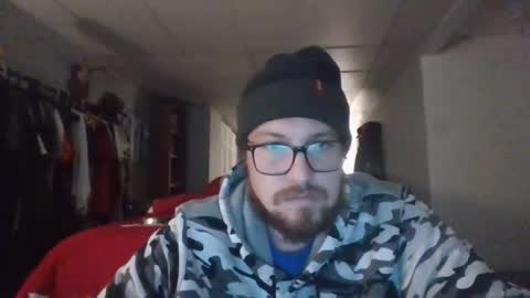 stout0818 online show from February 10, 8:06 am