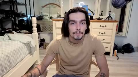 str8whiteboy21 online show from April 19, 8:44 pm