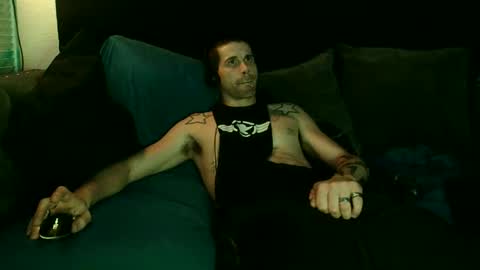 straitpipermann22 online show from January 11, 8:48 pm