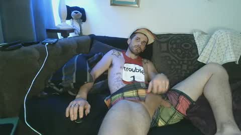 straitpipermann22 online show from September 25, 6:59 pm