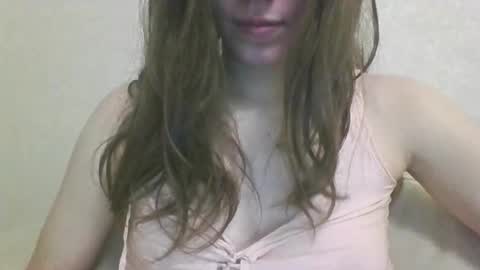 Snapshot of strawberry_soul chatting on October 31, 9:21 am Harriet online show from October 31, 9:21 am