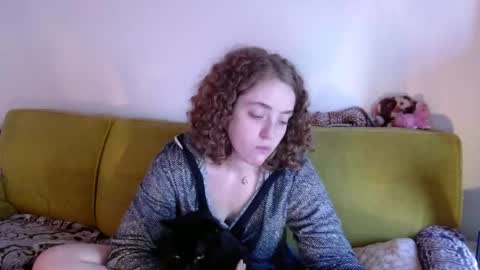 Strawberrylotsacake online show from October 23, 3:46 pm