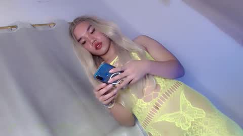 lexie online show from December 13, 3:16 am