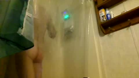 Snapshot of strokesforyou_ chatting on February 27, 3:51 am strokesforyou_ online show from February 27, 3:51 am