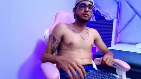Javier online show from June 10, 12:59 pm