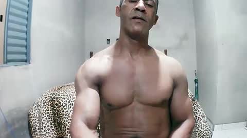 strongdaddyfantastic online show from April 13, 4:17 am