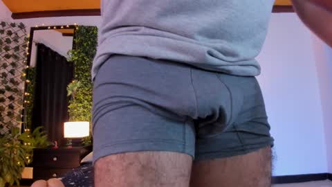 strosa_ online show from January 14, 11:37 pm