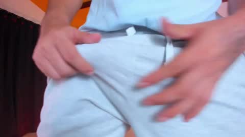 strosa_ online show from February 21, 3:01 am