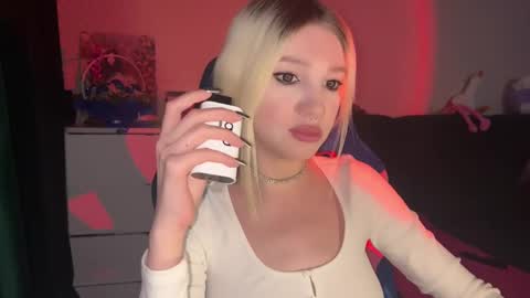 stuffy_ri online show from January 11, 5:40 pm