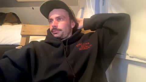 stupid_fellow online show from December 22, 12:27 pm