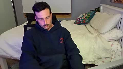 stupid_fellow online show from September 10, 3:24 pm