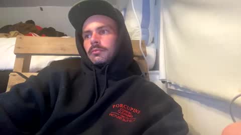 stupid_fellow online show from December 22, 3:33 am