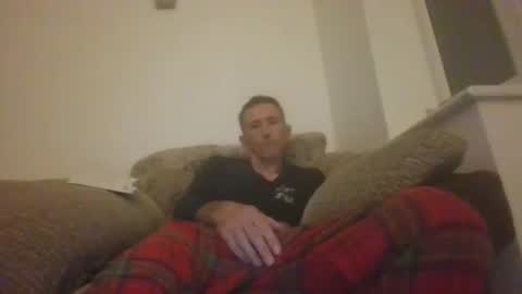 stuuuey73 online show from October 13, 10:01 pm