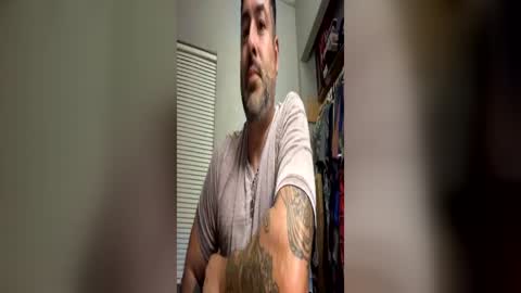 suavecito67 online show from June 15, 5:32 am