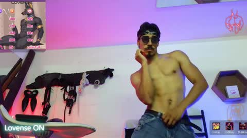 subarashi_ishi69 online show from April 2, 7:10 pm