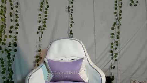 subgirlrs online show from October 23, 5:09 am