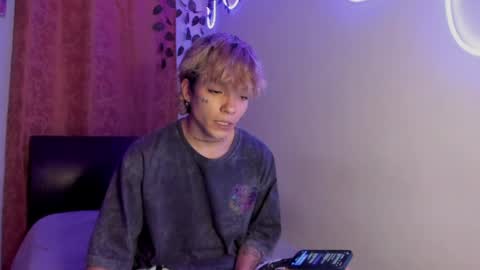 nico online show from April 25, 7:11 pm