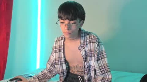 nico online show from December 10, 7:22 pm