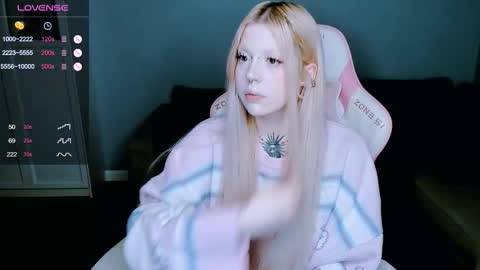 succubus_leslie online show from September 29, 12:20 am