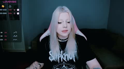 succubus_leslie online show from December 3, 9:50 am