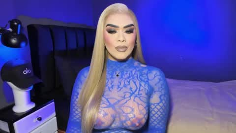 JADE ELYSE online show from June 23, 9:39 am