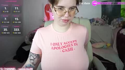 Mia online show from December 3, 9:48 pm