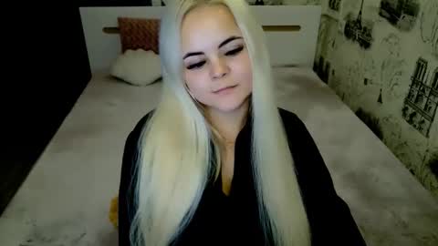 sugarkissx online show from October 14, 6:33 pm