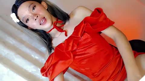 Snapshot of sugarxbaby_ chatting on February 13, 2:52 pm LoveSugar online show from February 13, 2:52 pm