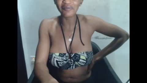 sugarxpussy online show from April 4, 7:10 pm