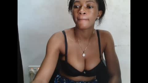 sugarxpussy online show from April 6, 8:15 am