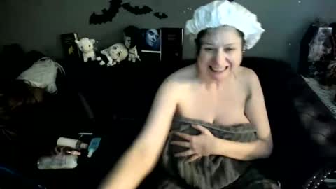 Sugary online show from June 10, 12:43 am