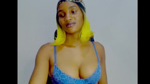 Ivy online show from October 5, 9:00 pm