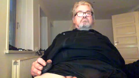 HotDenmark online show from June 18, 1:33 am