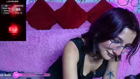    online show from October 6, 3:46 am