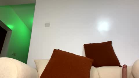 maskedtemptress online show from April 4, 4:25 pm